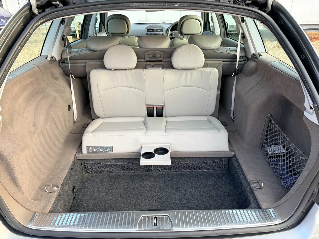 Mercedes-Benz E Class 3.0 E320 Cdi Avantgarde Silver #12