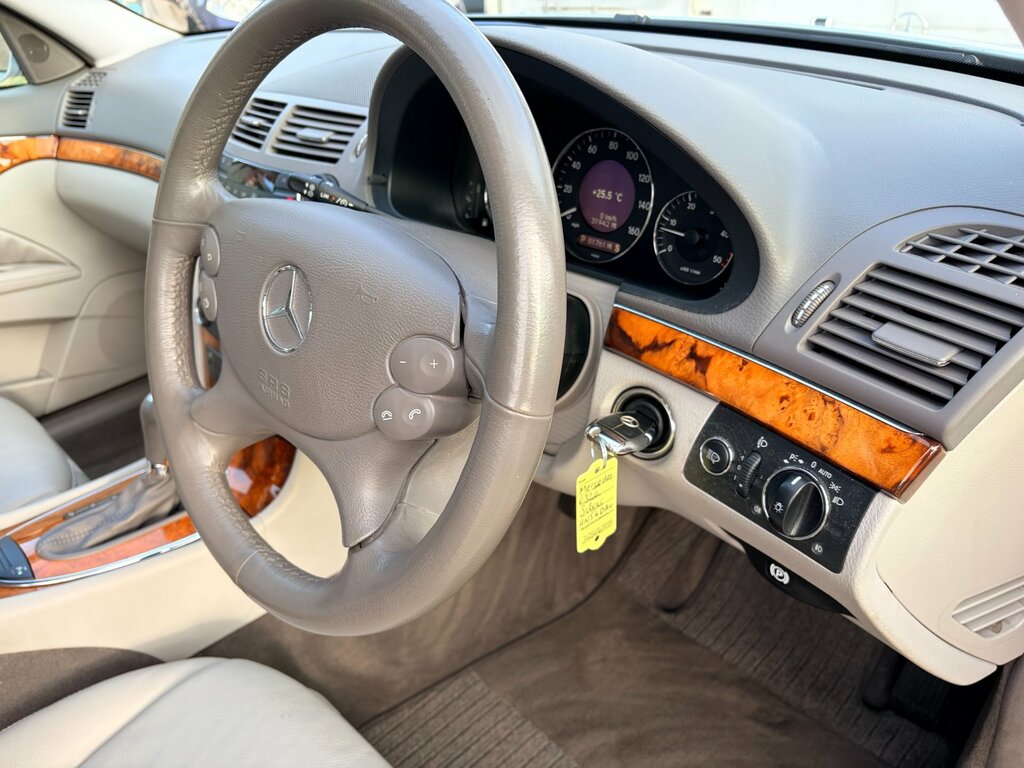 Mercedes-Benz E Class 3.0 E320 Cdi Avantgarde Silver #9