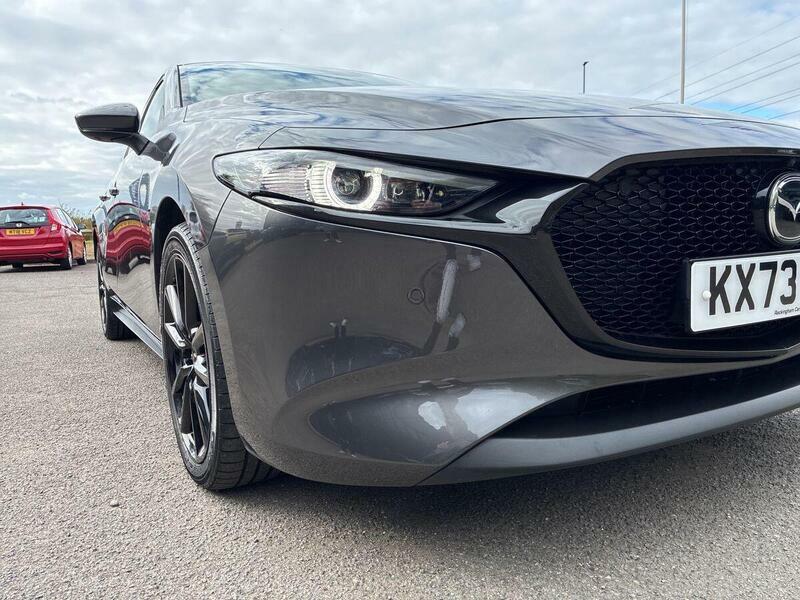 Mazda 3 2.0 E-skyactiv-x Mhev Takumi Hatchback Red #37