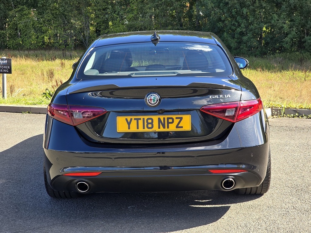 Alfa Romeo Giulia  Grey #11
