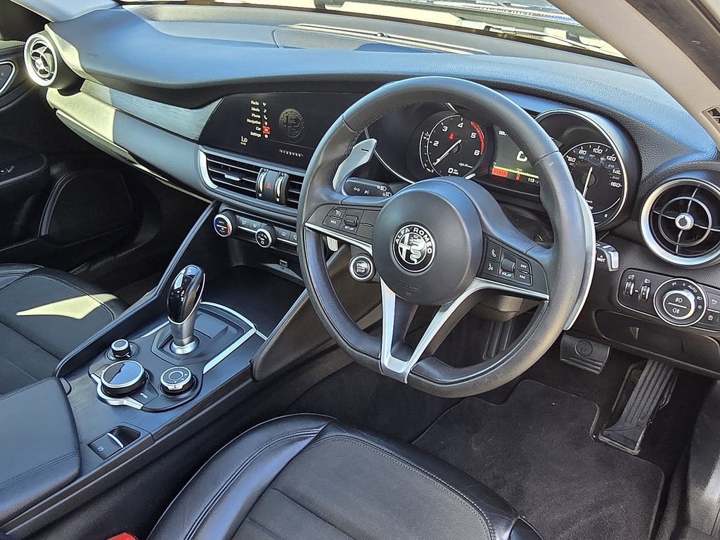 Alfa Romeo Giulia  Grey #7