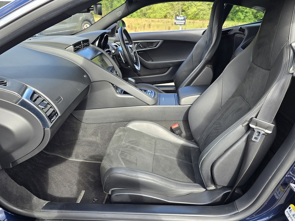 Jaguar F-Type I R-dynamic Blue #4