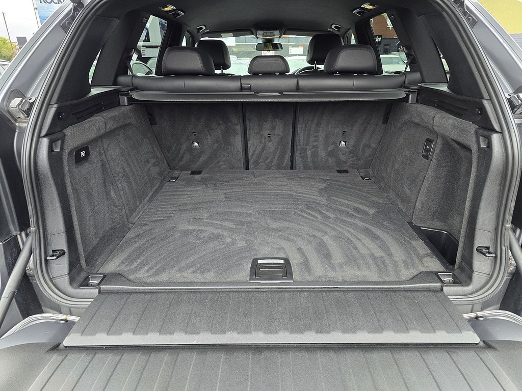 BMW X5 Suv 30D Black #39