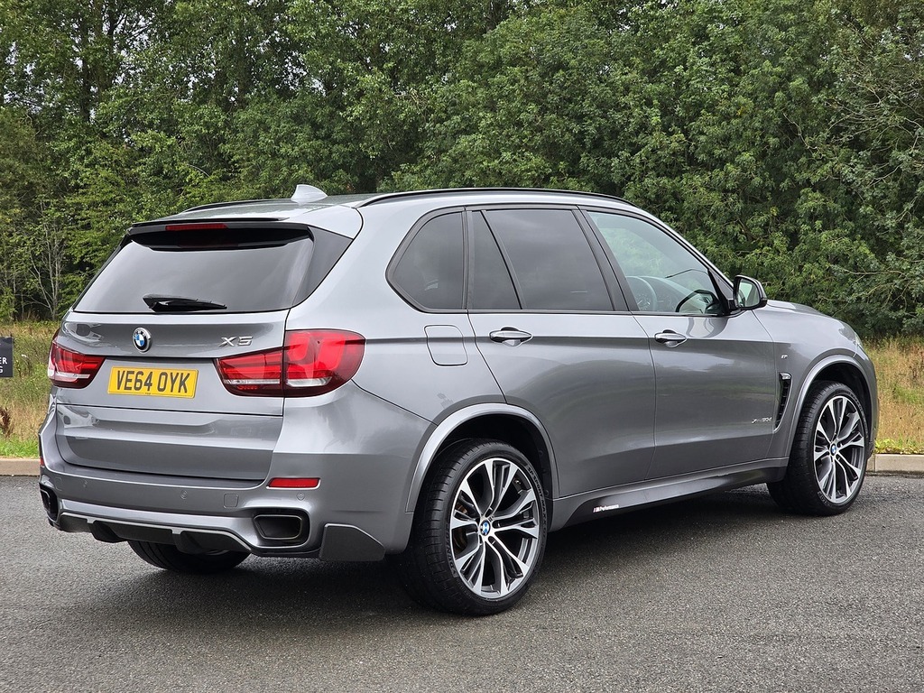 BMW X5 Suv 30D Black #14