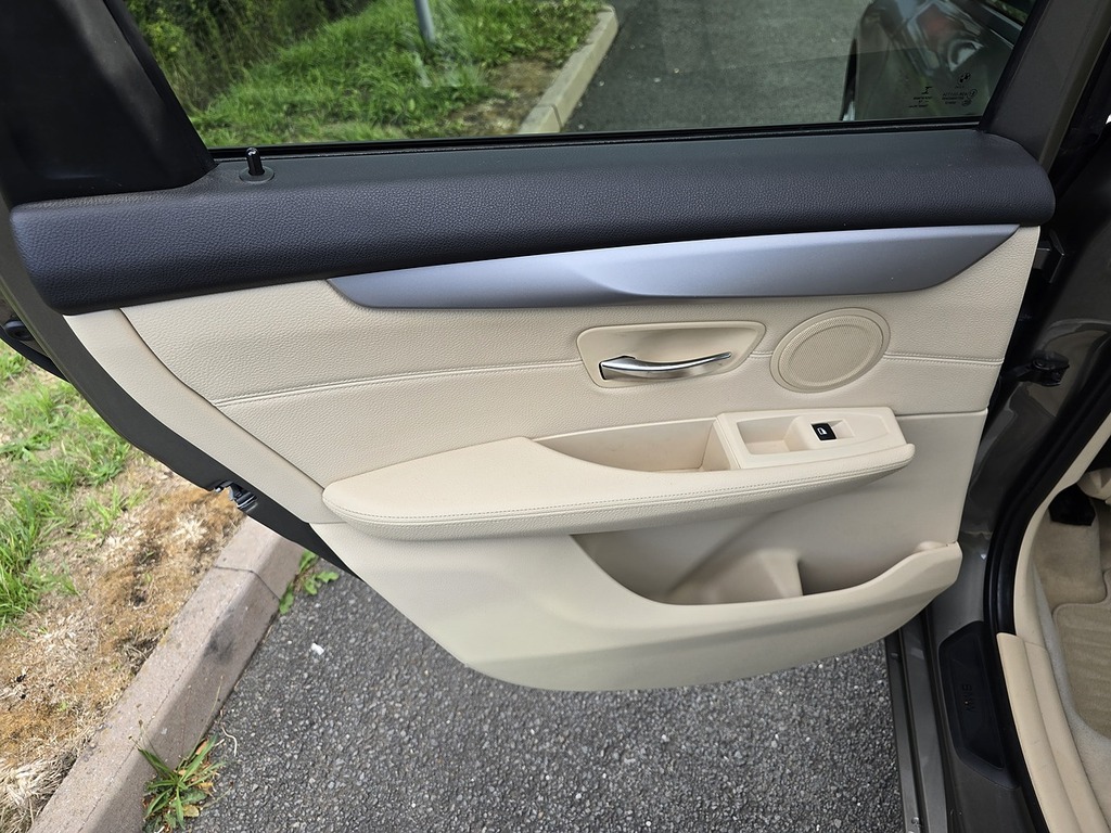 BMW 2 Series Active Tourer 218D Se Blue #38