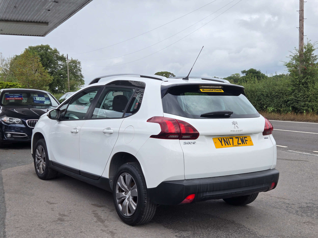Peugeot 2008 Active YN17ZWF White #4