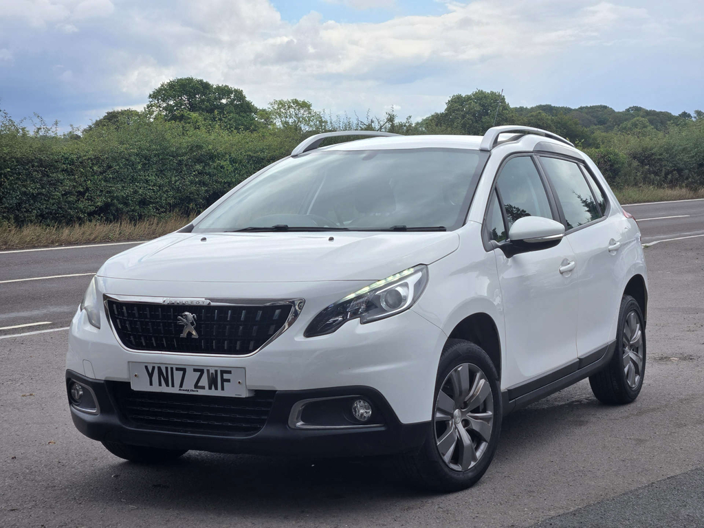 Peugeot 2008 Active White