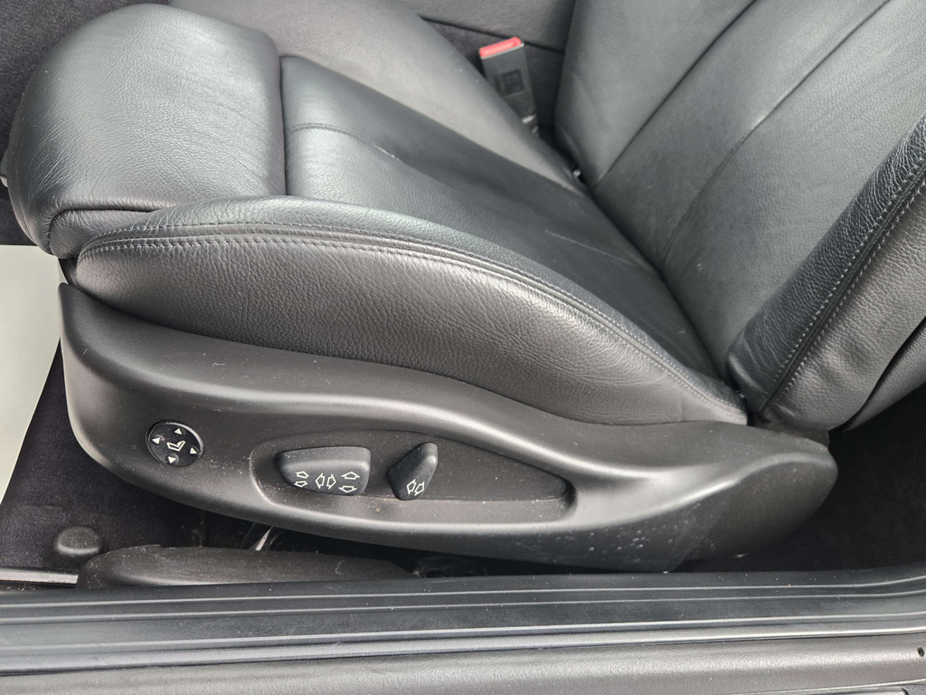 BMW 6 Series 3.0 635D Black #30