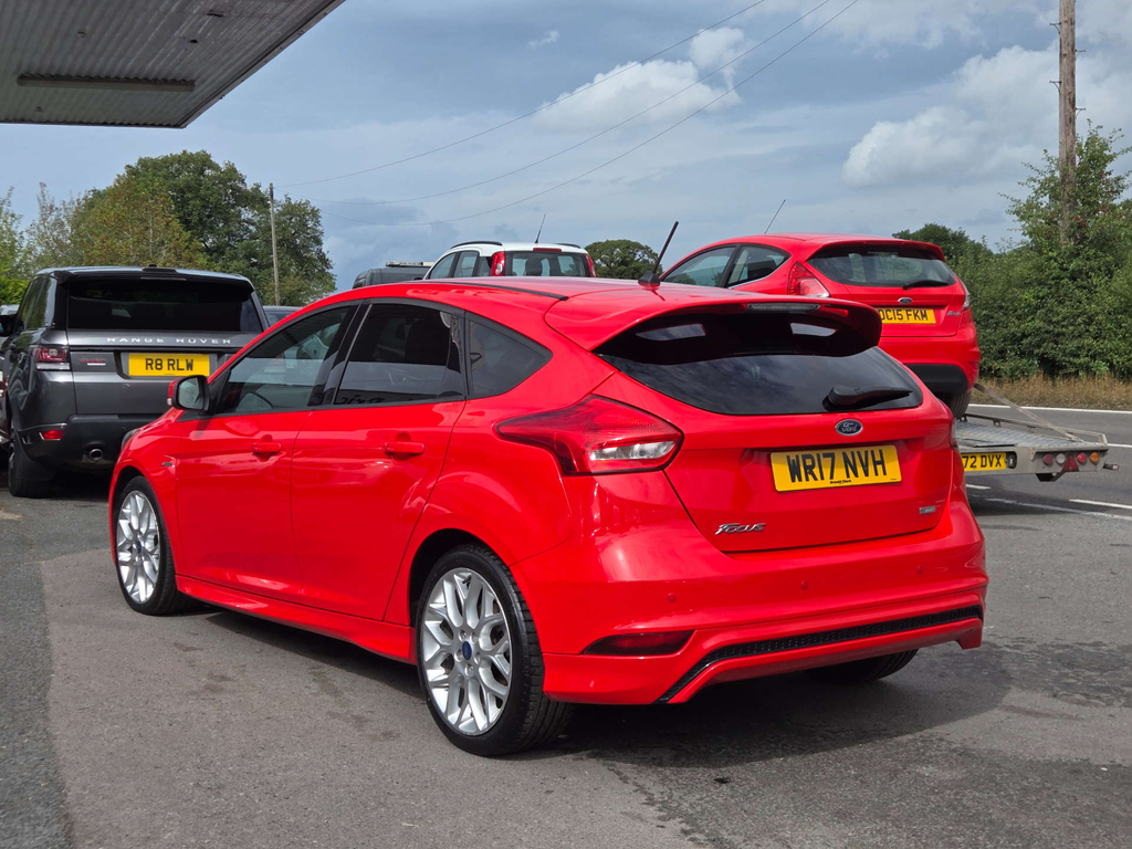 Ford Focus St-line WR17NVH Red #4