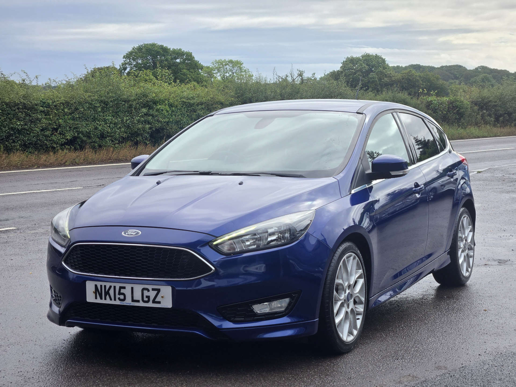 Ford Focus Zetec S NK15LGZ #2