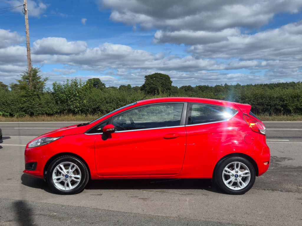 Ford Fiesta Zetec Red #3