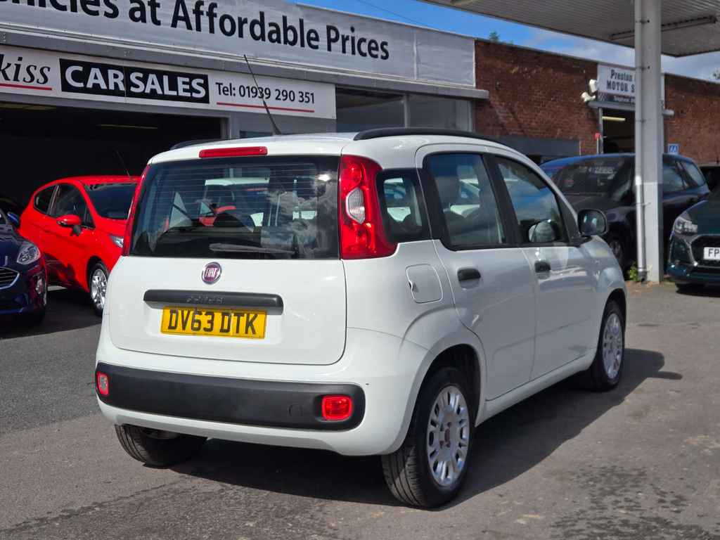 Fiat Panda 1.2L Pop Red #7