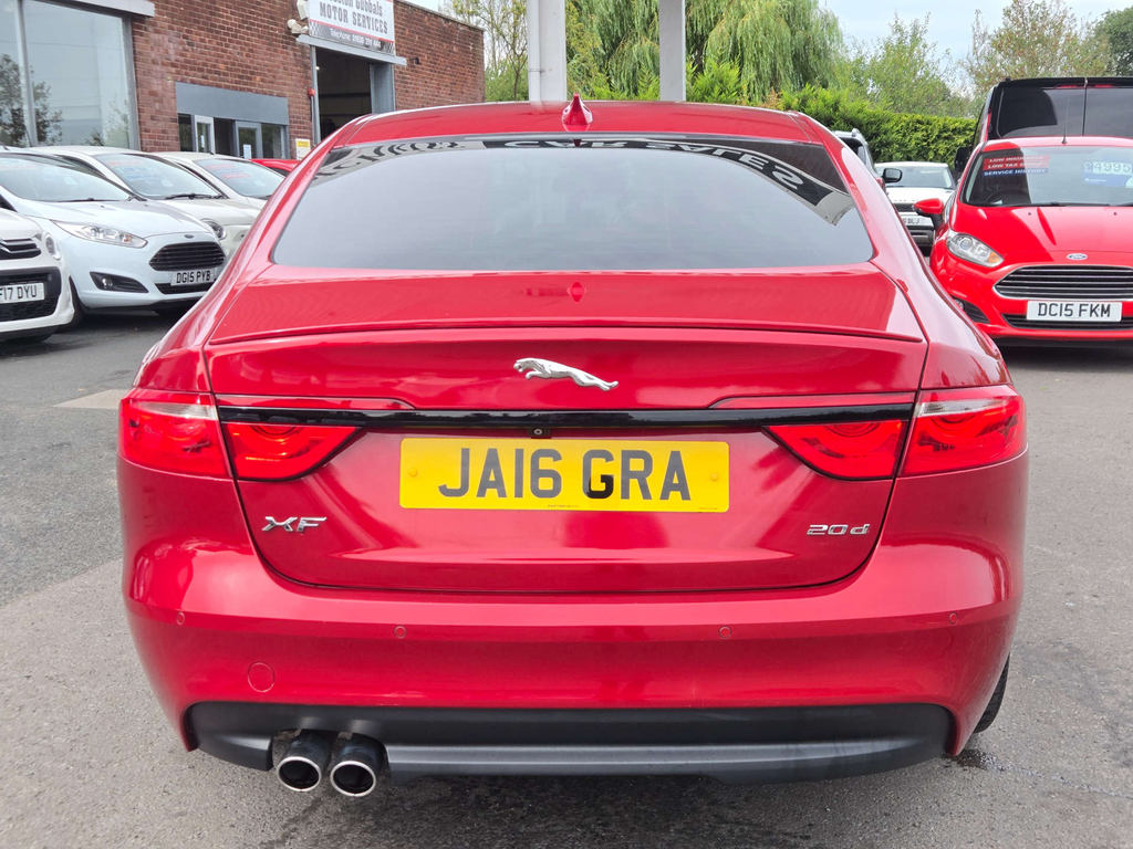Jaguar XF R-sport D Red #5