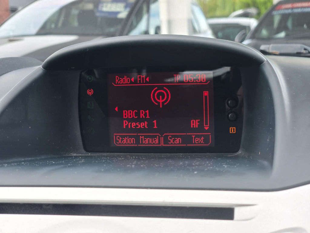 Ford Fiesta 1.3L Edge Red #32