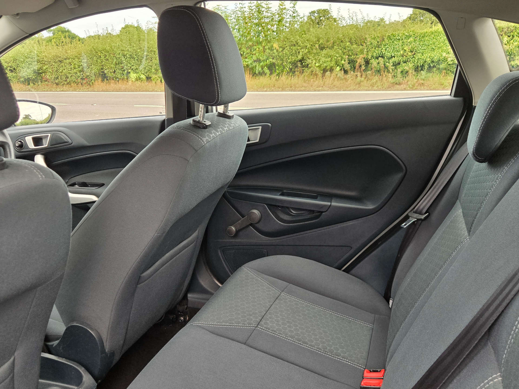 Ford Fiesta 1.3L Edge Red #25