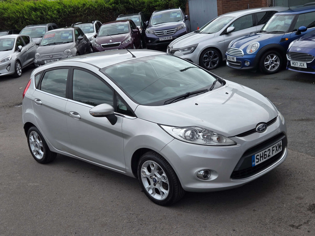 Ford Fiesta 1.3L Edge Red #15