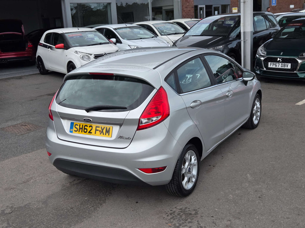 Ford Fiesta 1.3L Edge Red #14