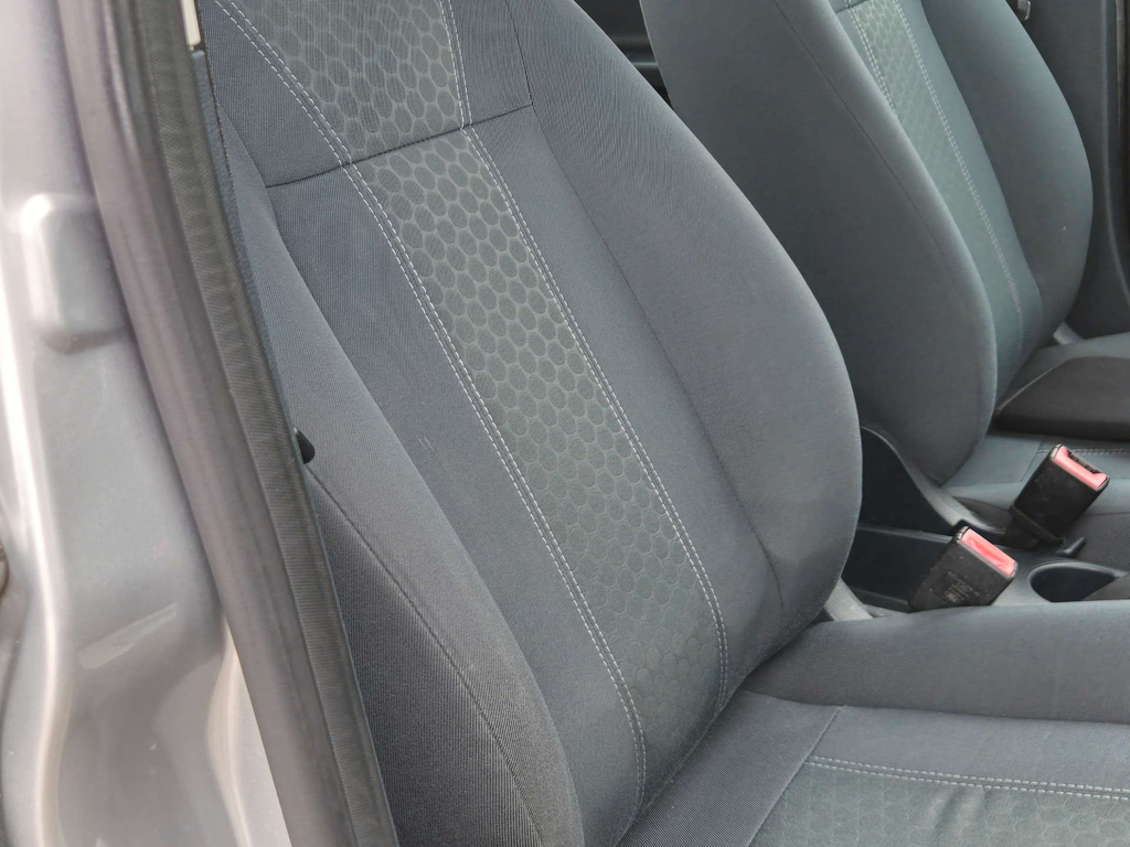 Ford Fiesta 1.3L Edge Red #20