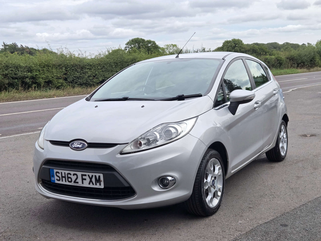 Ford Fiesta 1.3L Edge Red #11