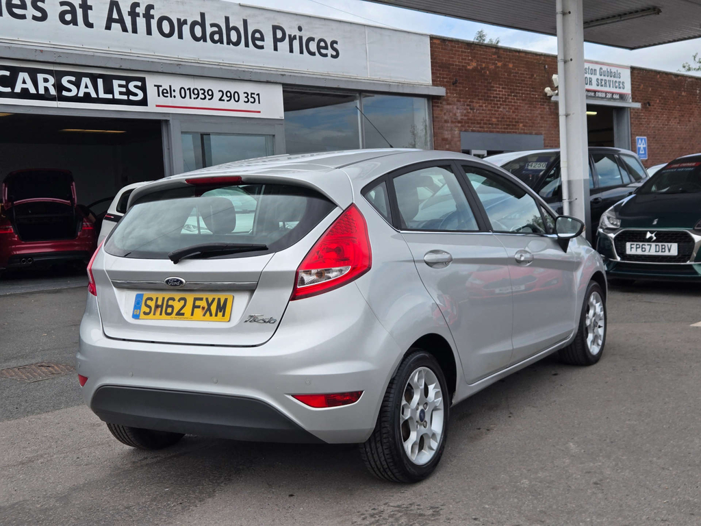 Ford Fiesta 1.3L Edge Red #7