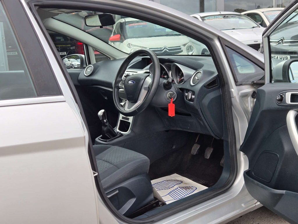 Ford Fiesta 1.3L Edge Red #16
