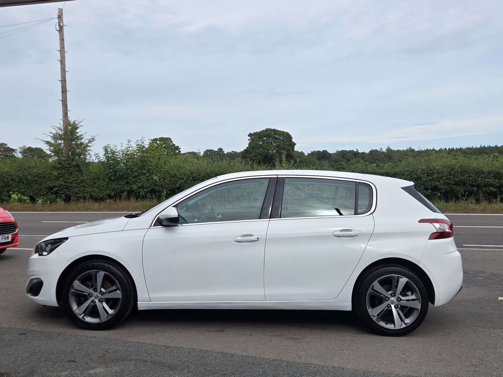 Peugeot 308 Allure Ss White #3
