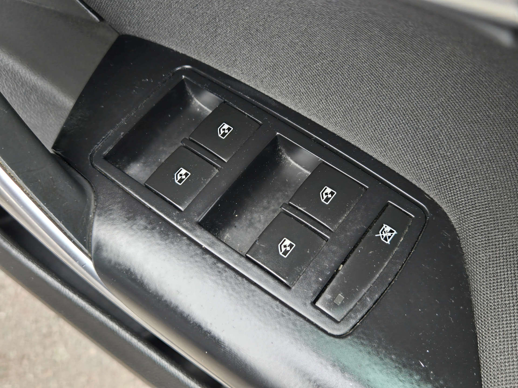 Vauxhall Insignia 2.0L Sri Nav Cdti Ecoflex Ss Silver #22