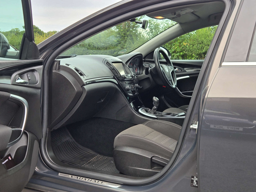 Vauxhall Insignia 2.0L Sri Nav Cdti Ecoflex Ss Silver #30