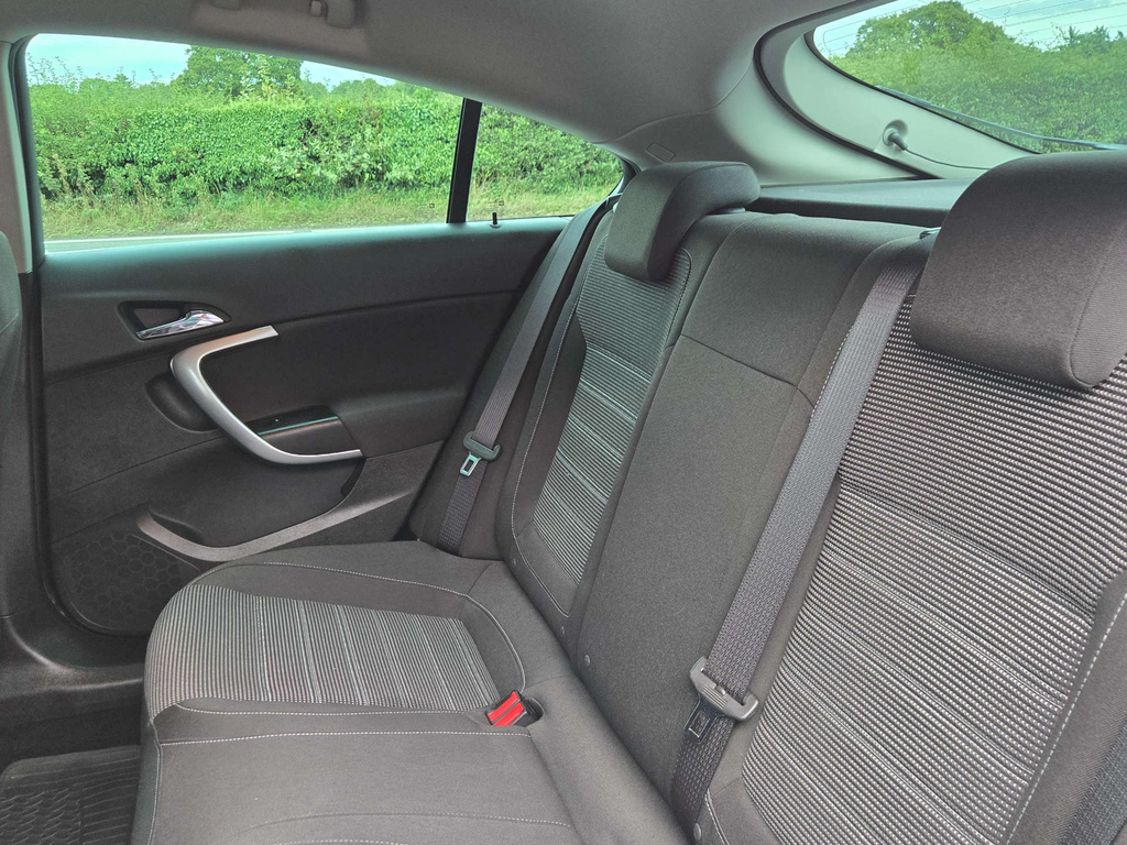 Vauxhall Insignia 2.0L Sri Nav Cdti Ecoflex Ss Silver #29