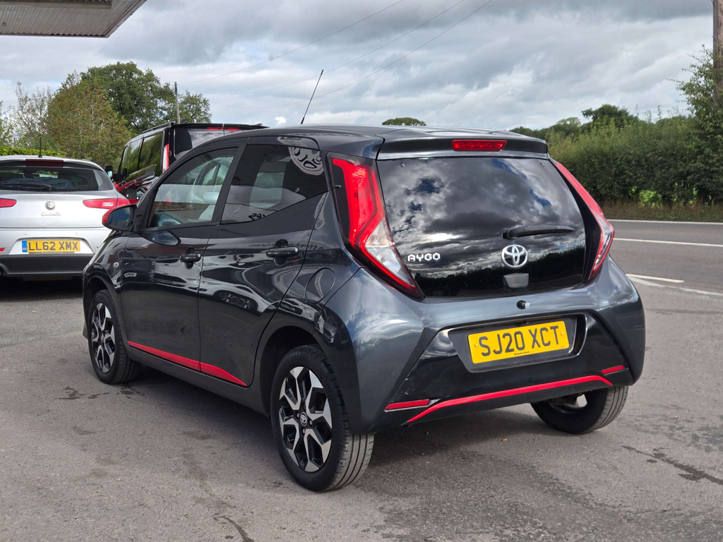 Toyota Aygo X X-trend Vvt-i Grey #3