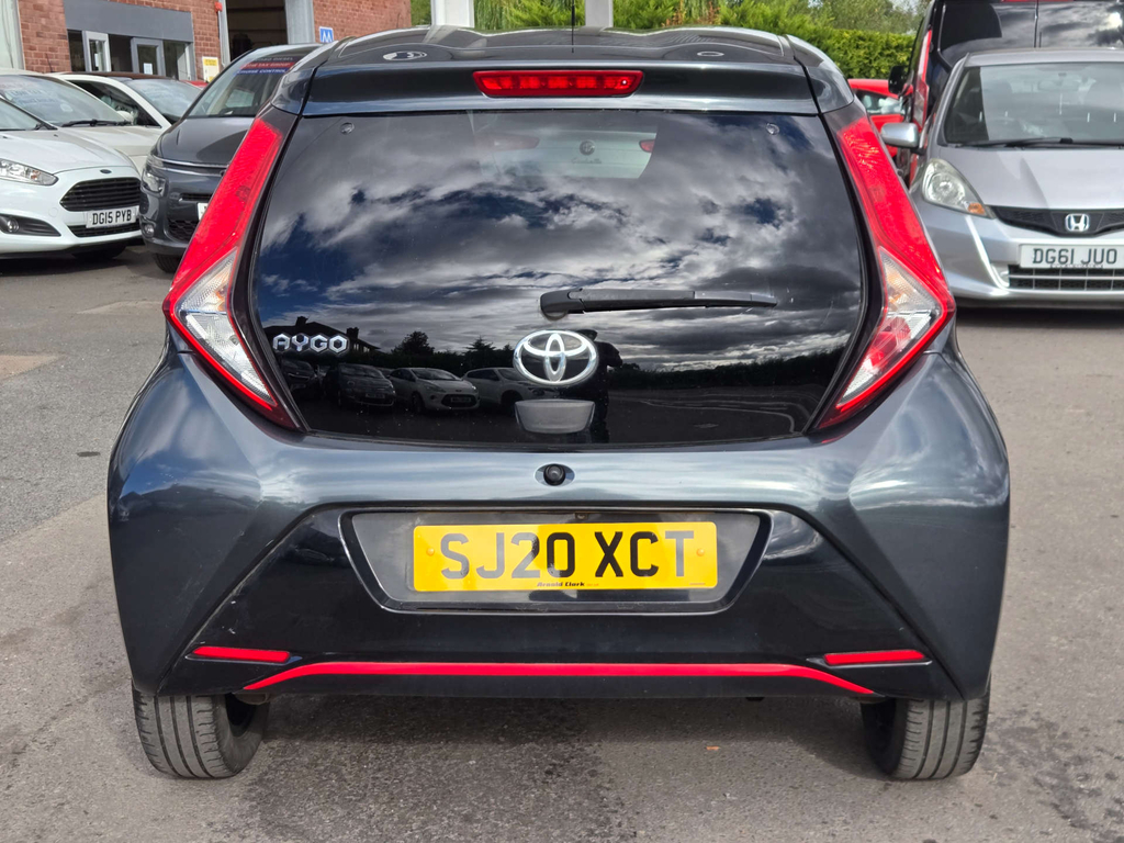 Toyota Aygo X X-trend Vvt-i Grey #4