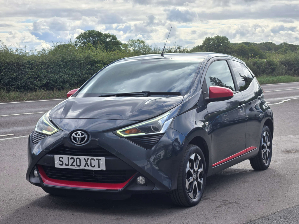 Toyota Aygo X X-trend Vvt-i Grey #2