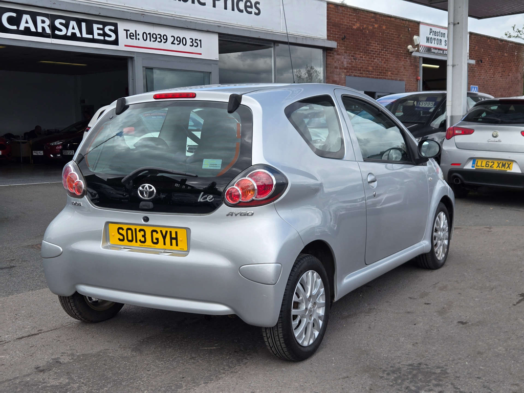 Toyota Aygo Vvt-i Ice Silver #6