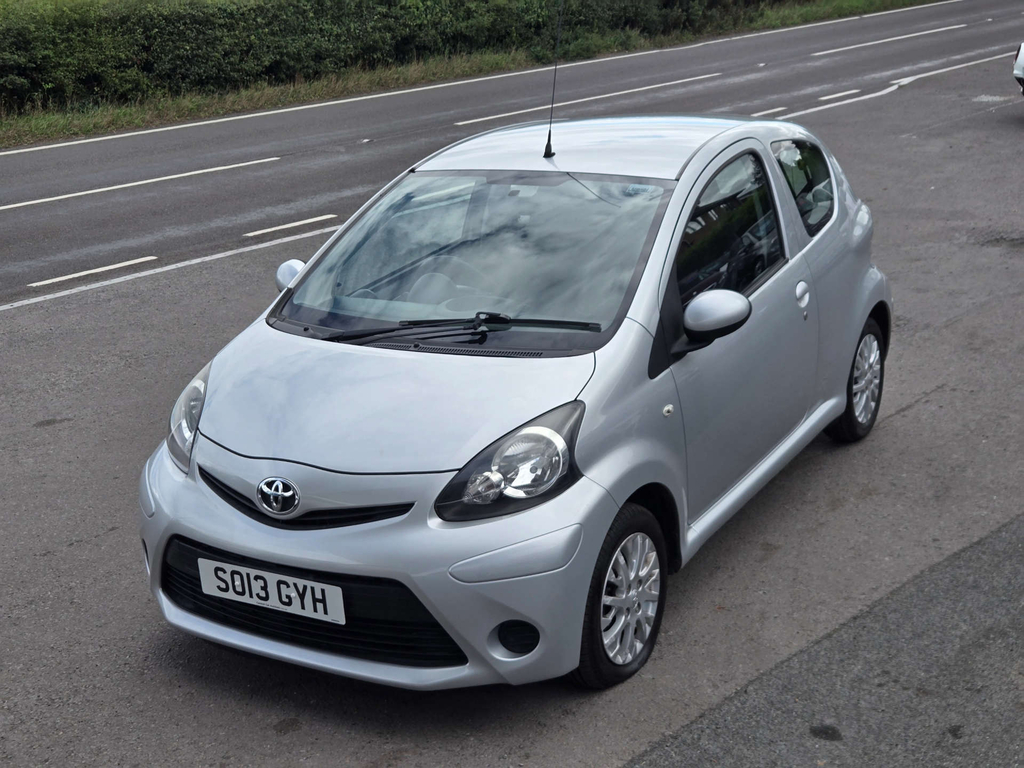 Toyota Aygo  White #11