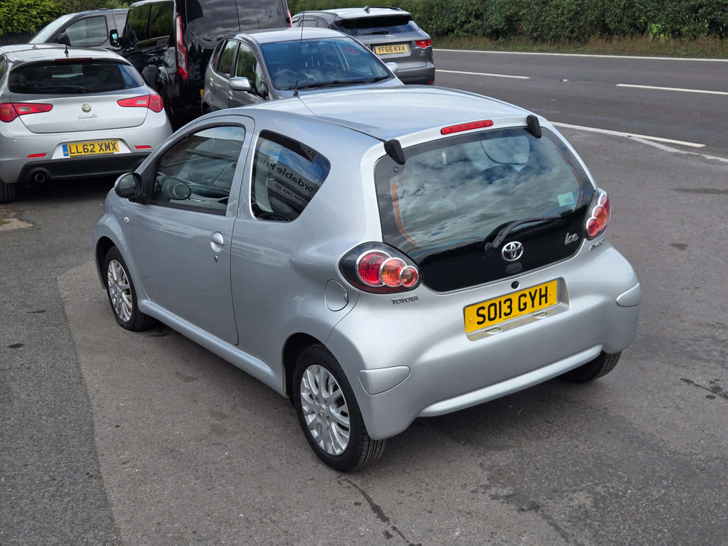 Toyota Aygo  White #12