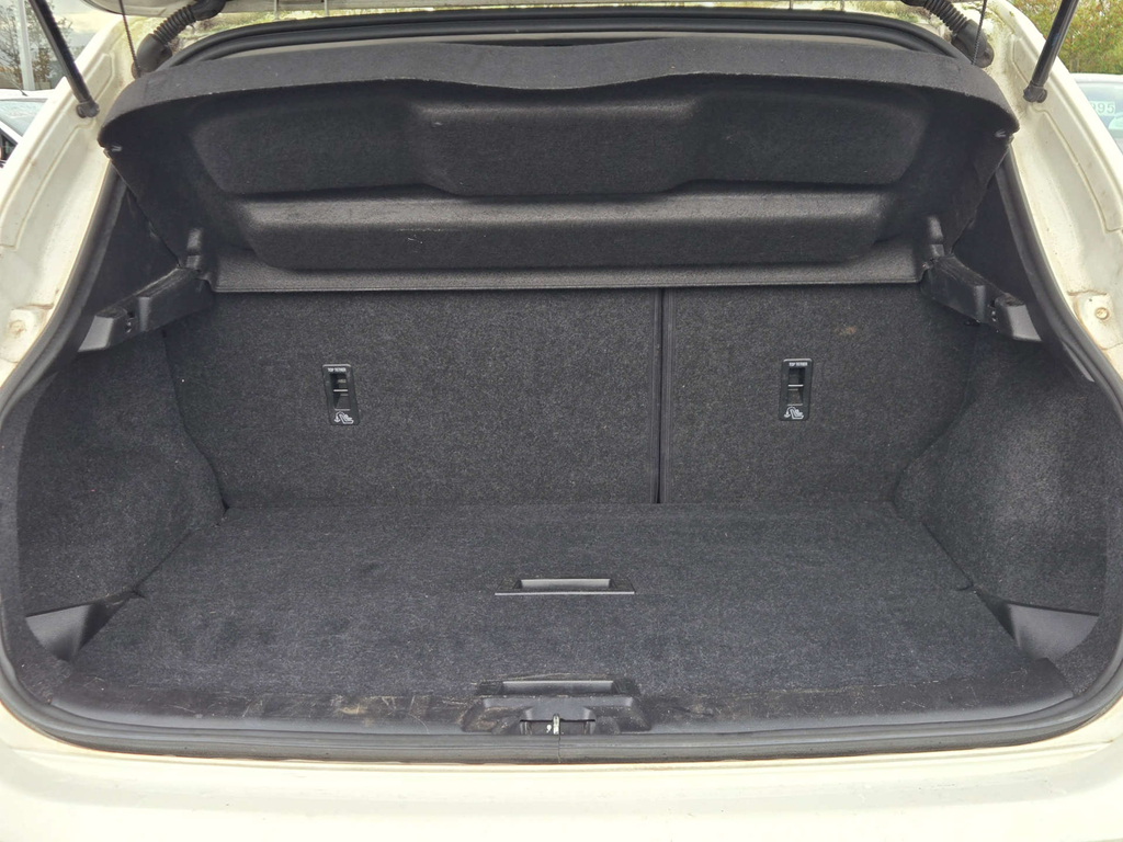 Nissan Qashqai N-connecta Dci White #6