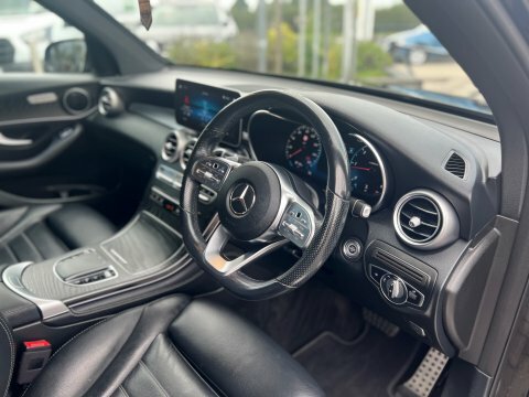 Mercedes-Benz GLC Class Glc 300 Amg Line E 4Matic Black #23
