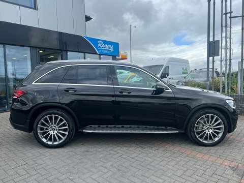 Mercedes-Benz GLC Class Glc 300 Amg Line E 4Matic Black #8