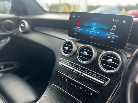 Mercedes-Benz GLC Class Glc 300 Amg Line E 4Matic Black #22