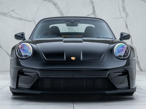 Porsche 911 Gt3 Touring 992.2 #4