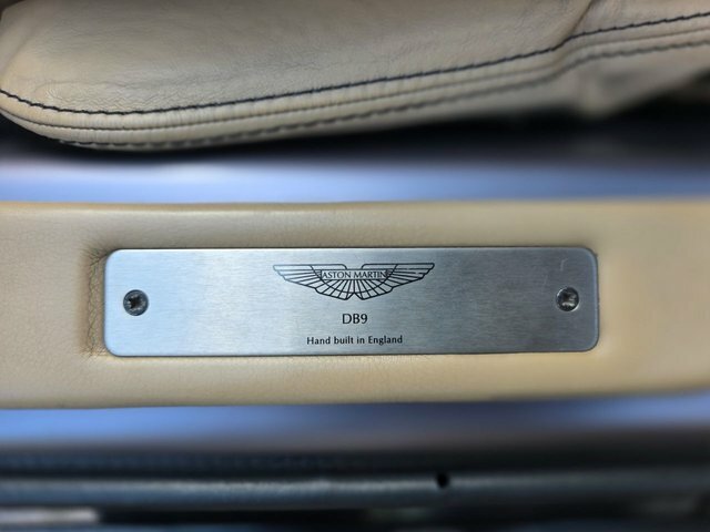 Aston Martin DB9 5.9 Blue #24