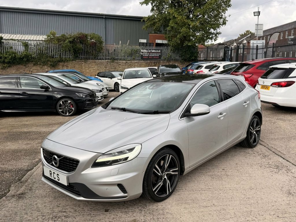 Volvo V40 1.5L R-design Edition Silver #5