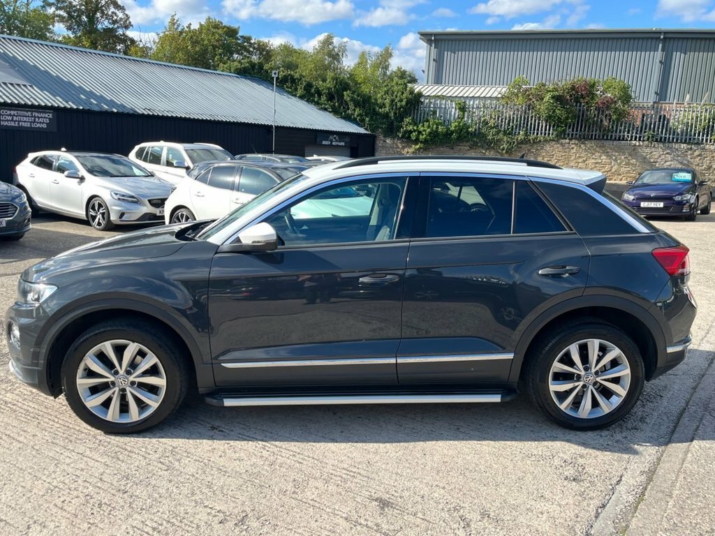 Volkswagen T-Roc 1.6L Design Grey #4
