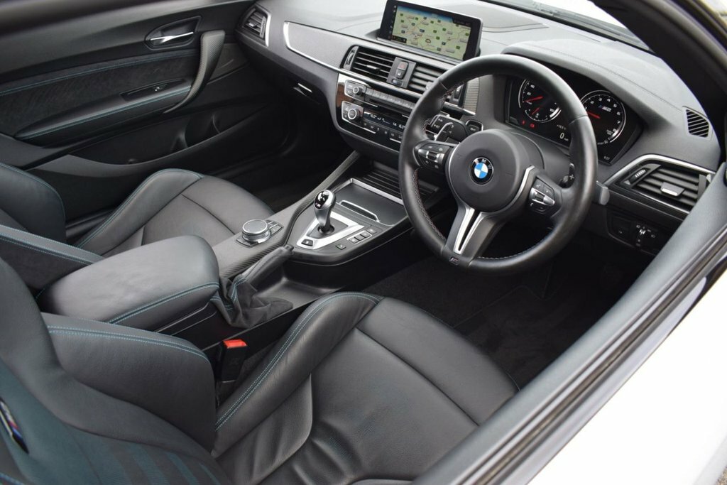 BMW M2 3L Competition Silver #3