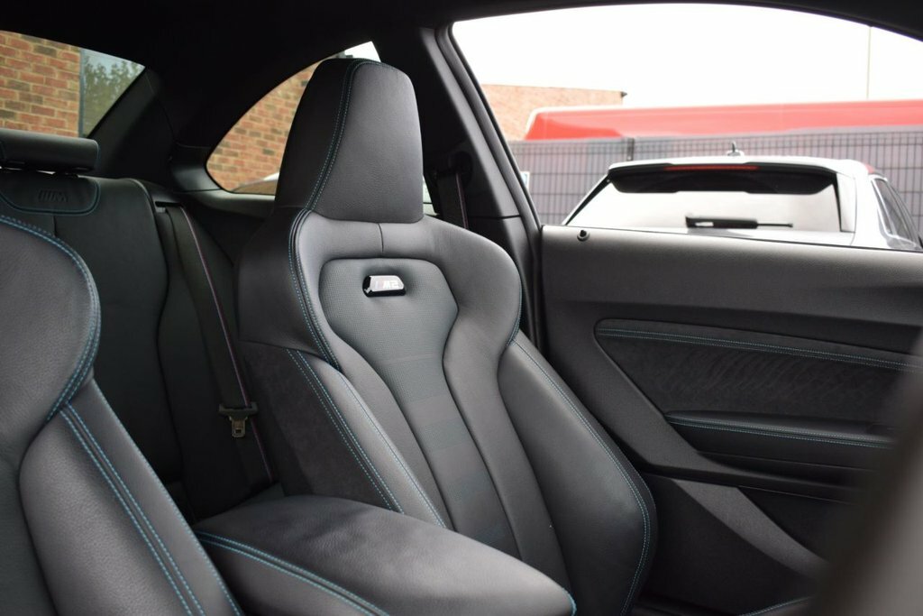 BMW M2 3L Competition Silver #5