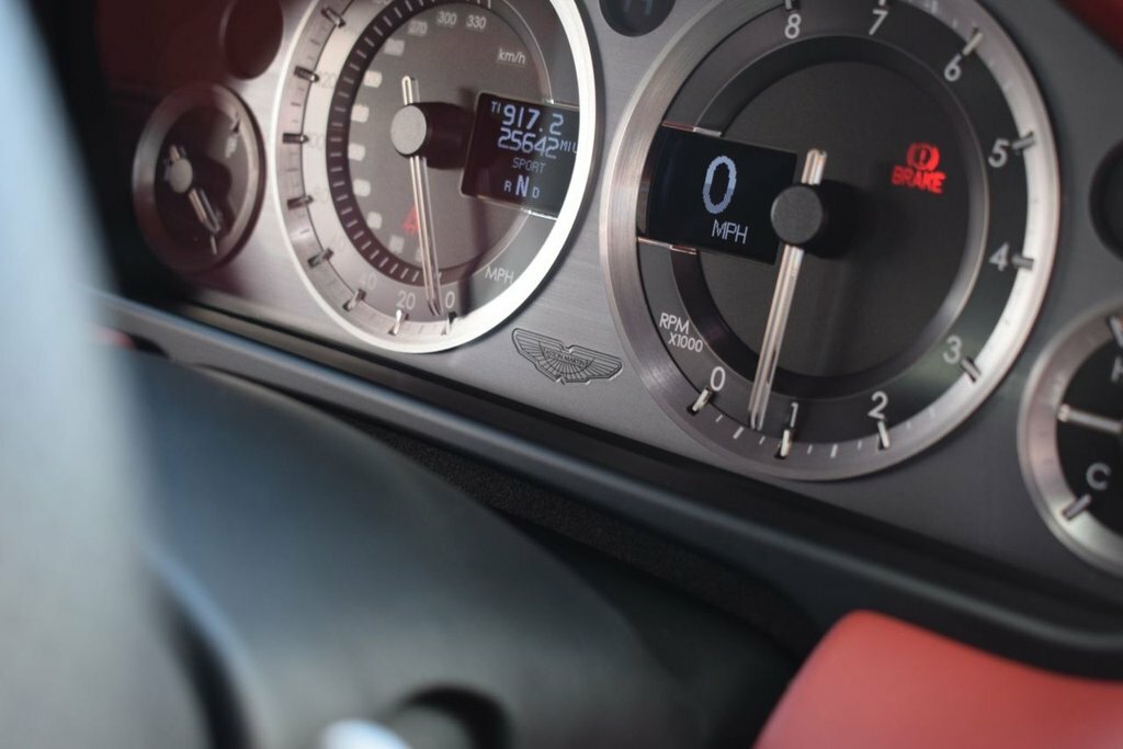 Aston Martin Vantage 2dr Sportshift Silver #18