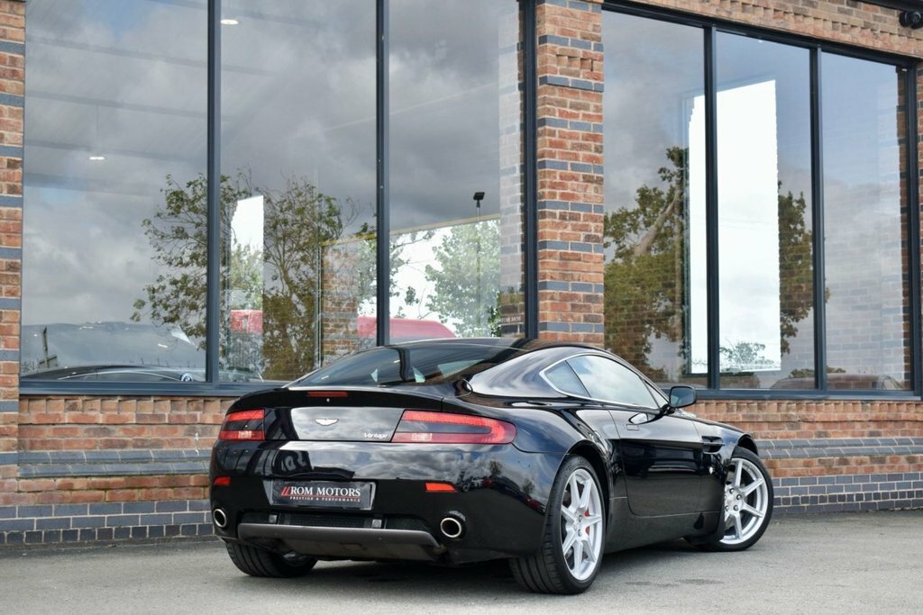 Aston Martin Vantage Hatchback Black #2
