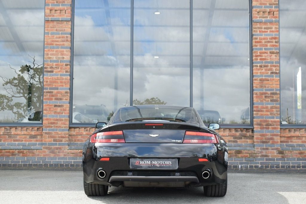 Aston Martin Vantage Hatchback Black #6