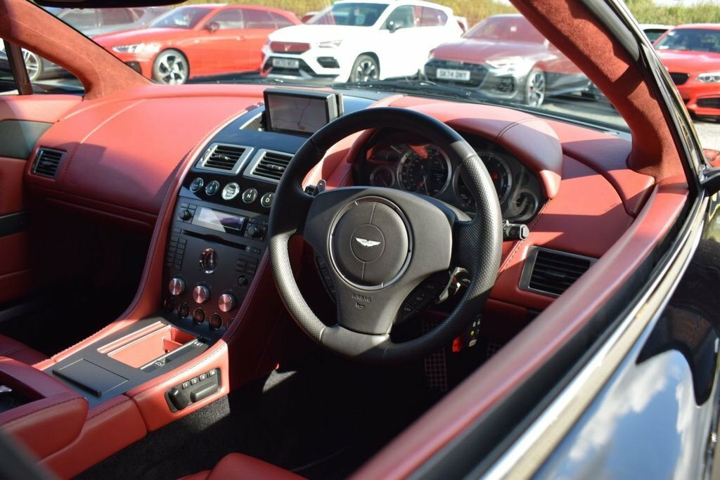 Aston Martin Vantage 2dr Sportshift Silver #10