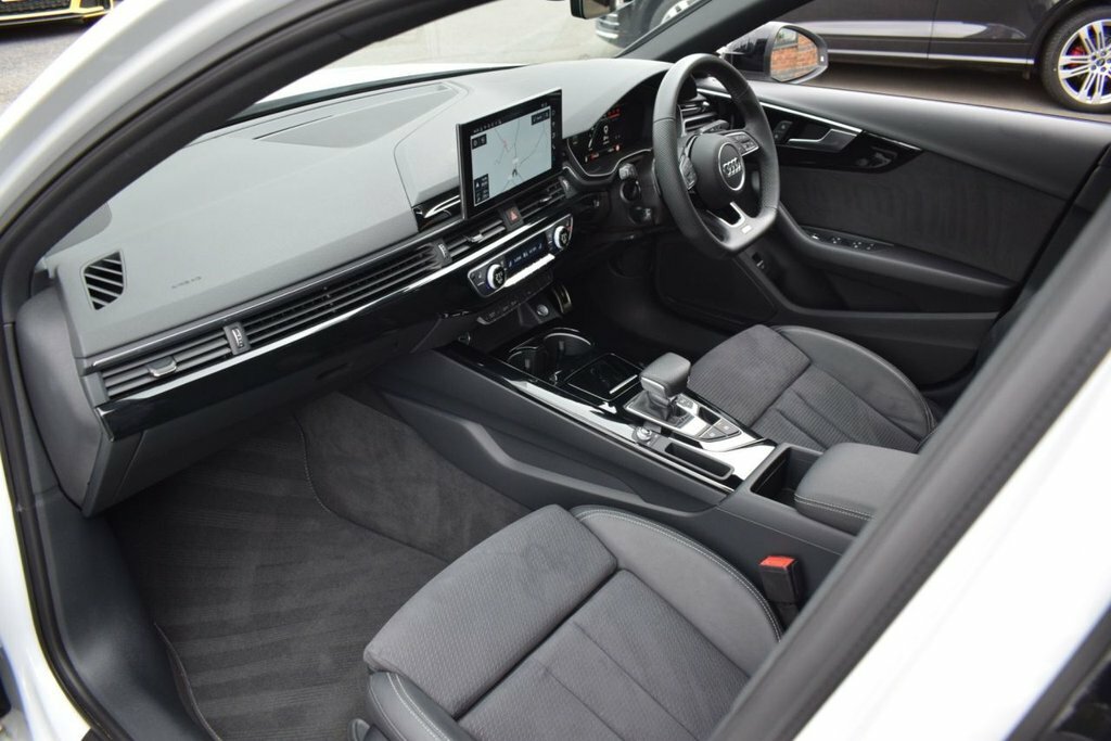 Audi A4 40 Tfsi 204 S Line S Tronic White #30